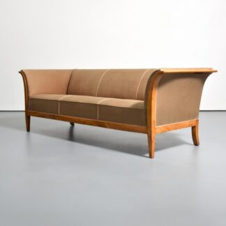 Frits Henningsen Sofa