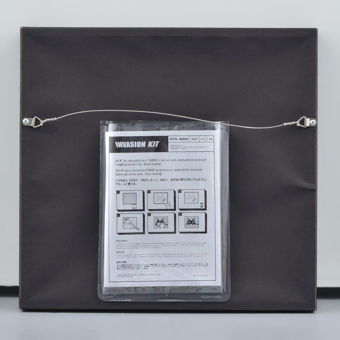 Invader IK #6: THE RUNNER Tile Mosaic - Image 4