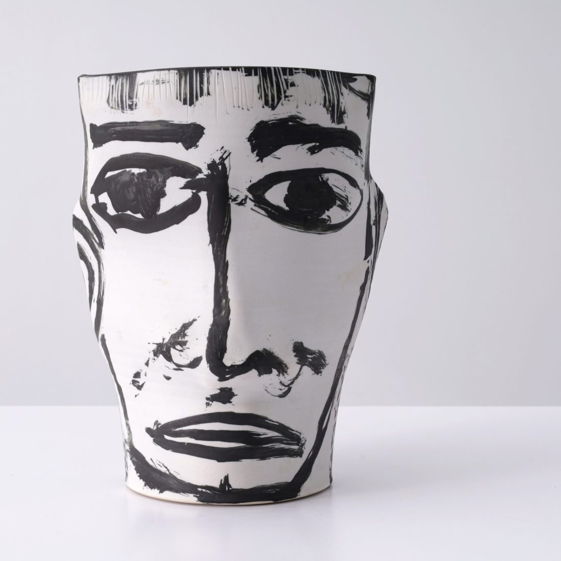 Edward Eberle FACE VASE Vase